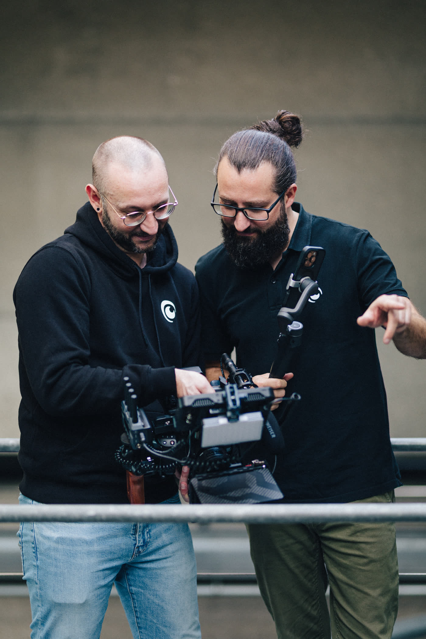 Drehtag im Betrieb eines Kunden bei der Social-Media-Betreuung durch Monkeyreels