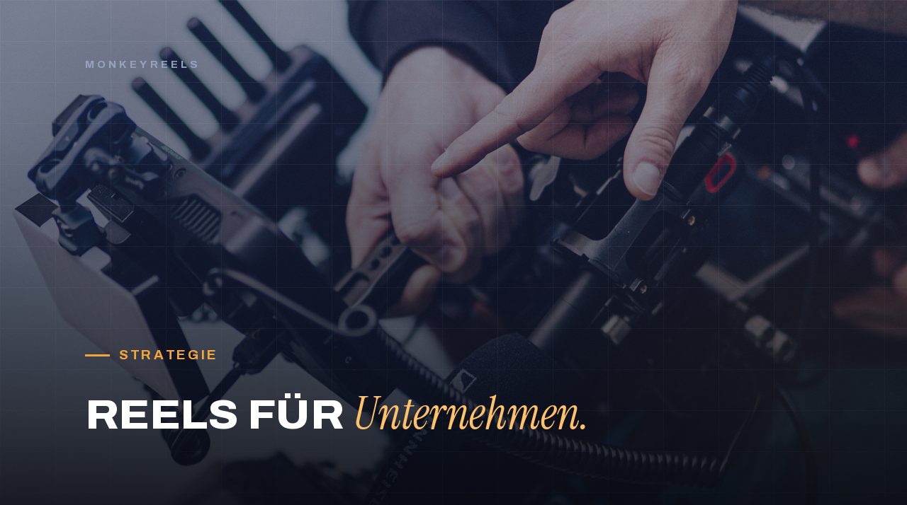 Hände justieren ein Kamera-Rig – Vorbereitung der Reels Produktion für Unternehmen